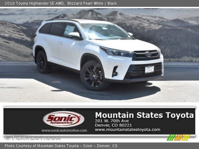 2019 Toyota Highlander SE AWD in Blizzard Pearl White