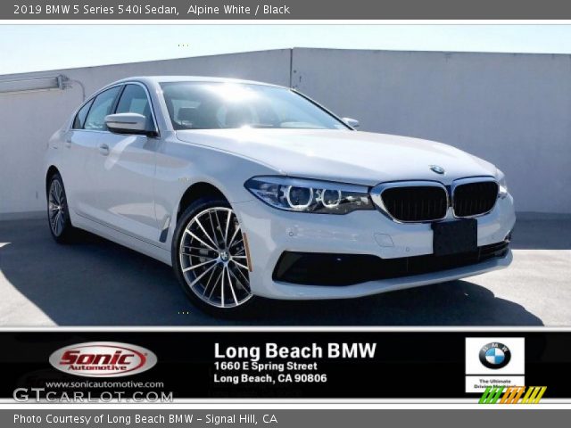 2019 BMW 5 Series 540i Sedan in Alpine White