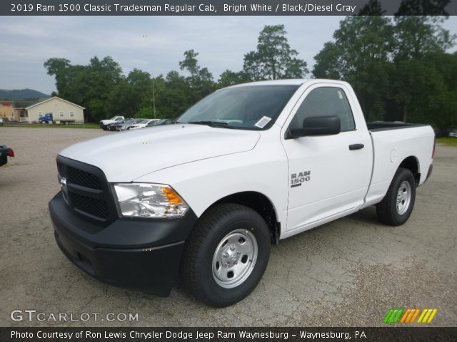 2019 Ram 1500 Classic Tradesman Regular Cab in Bright White
