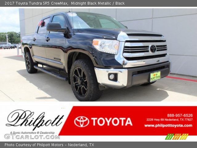 2017 Toyota Tundra SR5 CrewMax in Midnight Black Metallic