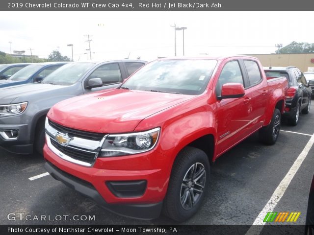 2019 Chevrolet Colorado WT Crew Cab 4x4 in Red Hot