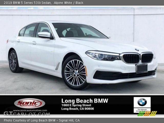 2019 BMW 5 Series 530i Sedan in Alpine White
