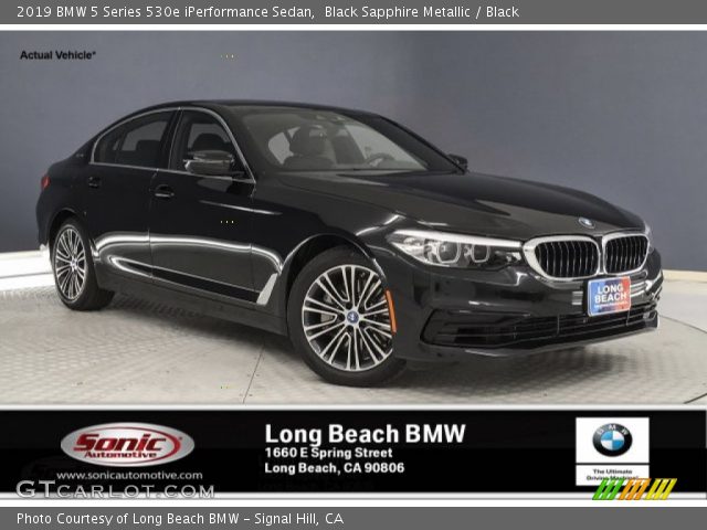 2019 BMW 5 Series 530e iPerformance Sedan in Black Sapphire Metallic