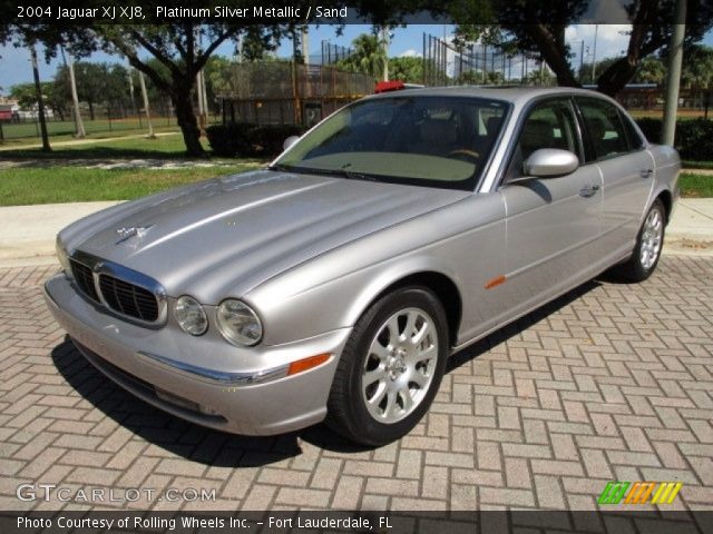 2004 Jaguar XJ XJ8 in Platinum Silver Metallic