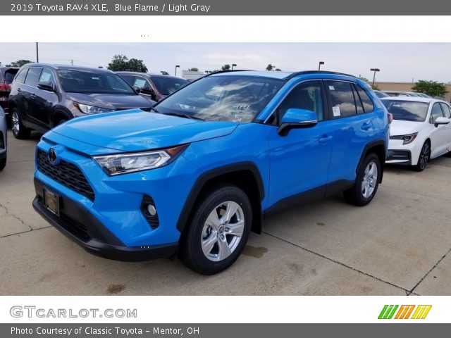2019 Toyota RAV4 XLE in Blue Flame