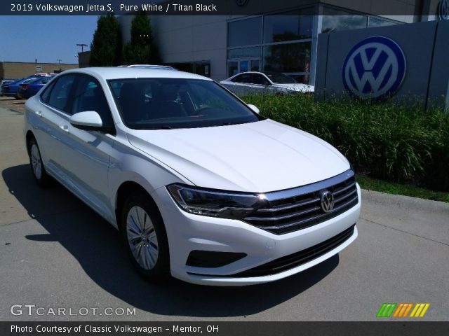 2019 Volkswagen Jetta S in Pure White