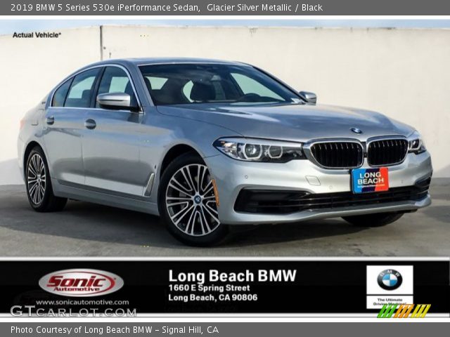 2019 BMW 5 Series 530e iPerformance Sedan in Glacier Silver Metallic