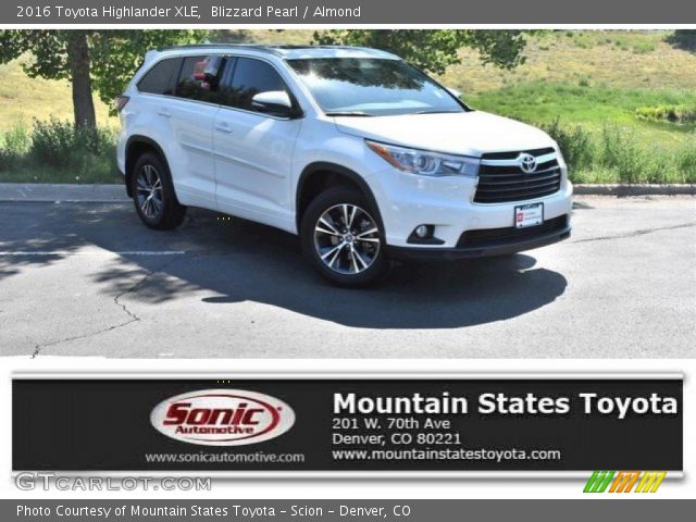 2016 Toyota Highlander XLE in Blizzard Pearl