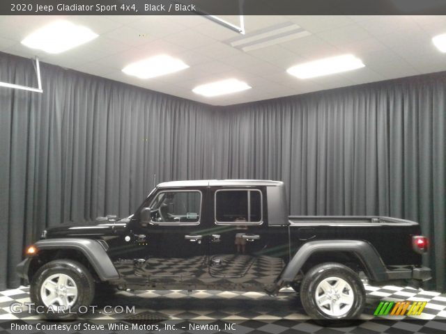 2020 Jeep Gladiator Sport 4x4 in Black