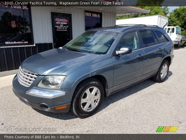 2005 Chrysler Pacifica Touring in Magnesium Green Pearl