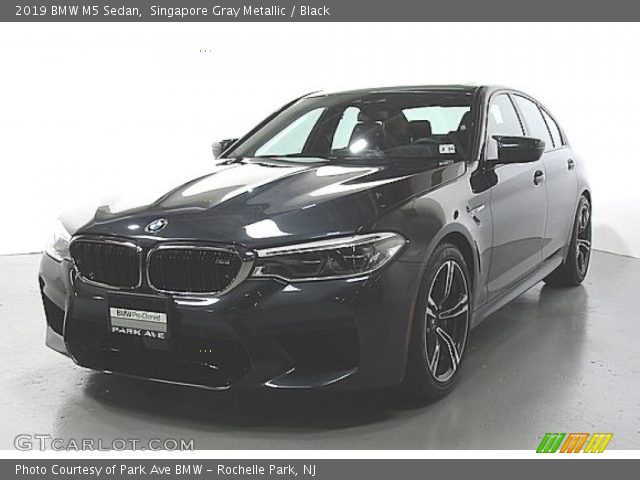 2019 BMW M5 Sedan in Singapore Gray Metallic