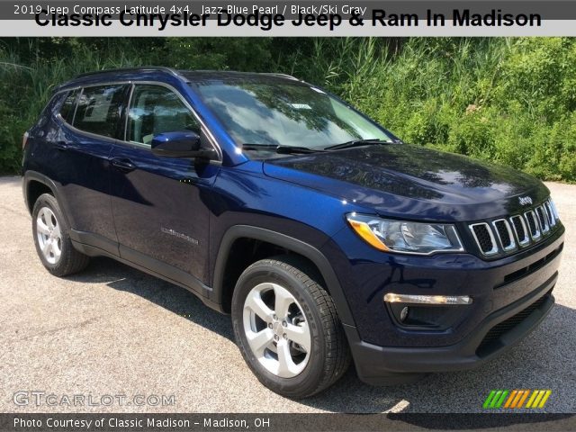2019 Jeep Compass Latitude 4x4 in Jazz Blue Pearl