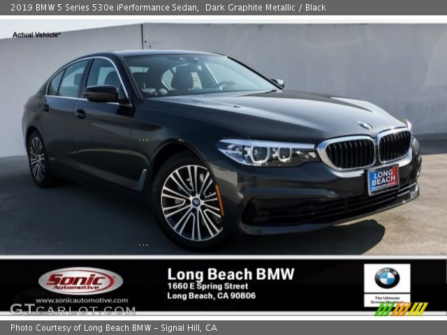 2019 BMW 5 Series 530e iPerformance Sedan in Dark Graphite Metallic