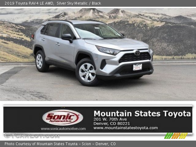 2019 Toyota RAV4 LE AWD in Silver Sky Metallic