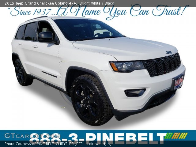 2019 Jeep Grand Cherokee Upland 4x4 in Bright White