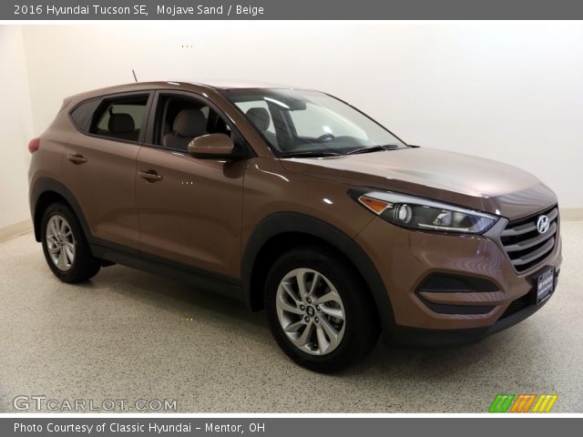 2016 Hyundai Tucson SE in Mojave Sand