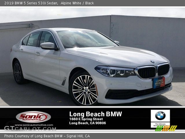 2019 BMW 5 Series 530i Sedan in Alpine White