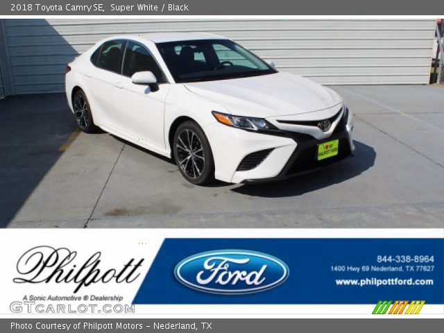 2018 Toyota Camry SE in Super White