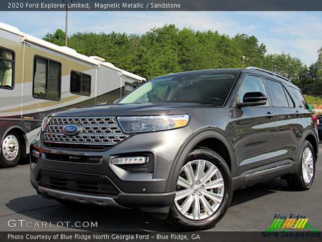 2020 Ford Explorer Limited in Magnetic Metallic