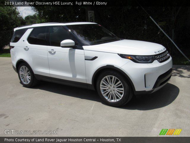 2019 Land Rover Discovery HSE Luxury in Fuji White