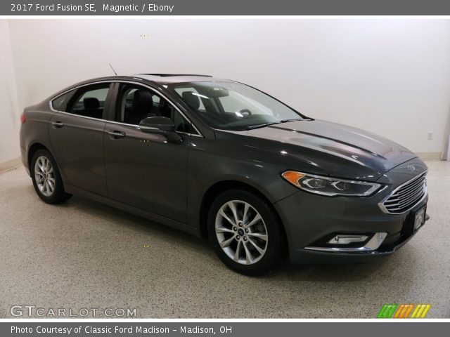 2017 Ford Fusion SE in Magnetic