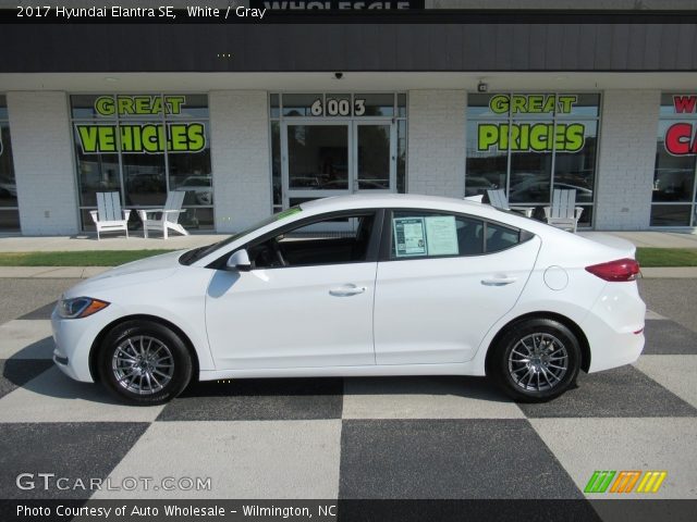 2017 Hyundai Elantra SE in White