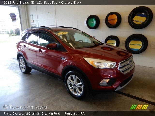2018 Ford Escape SE 4WD in Ruby Red
