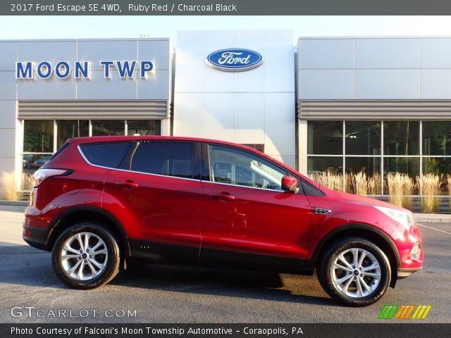 2017 Ford Escape SE 4WD in Ruby Red