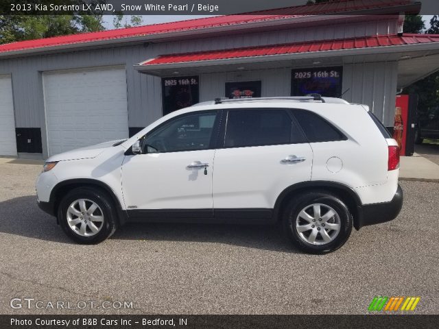 2013 Kia Sorento LX AWD in Snow White Pearl