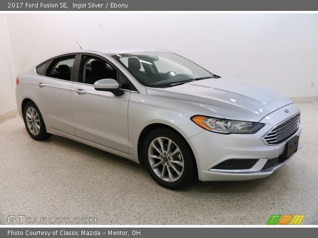 2017 Ford Fusion SE in Ingot Silver