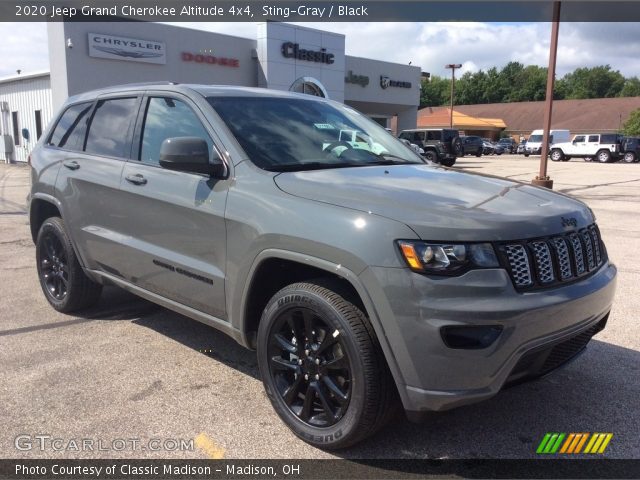 2020 Jeep Grand Cherokee Altitude 4x4 in Sting-Gray