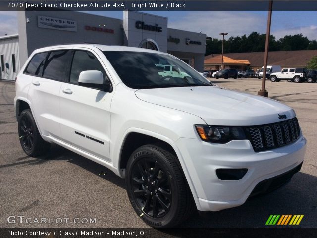 2020 Jeep Grand Cherokee Altitude 4x4 in Bright White