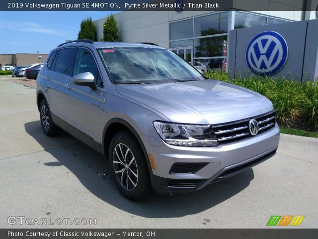 2019 Volkswagen Tiguan SE 4MOTION in Pyrite Silver Metallic