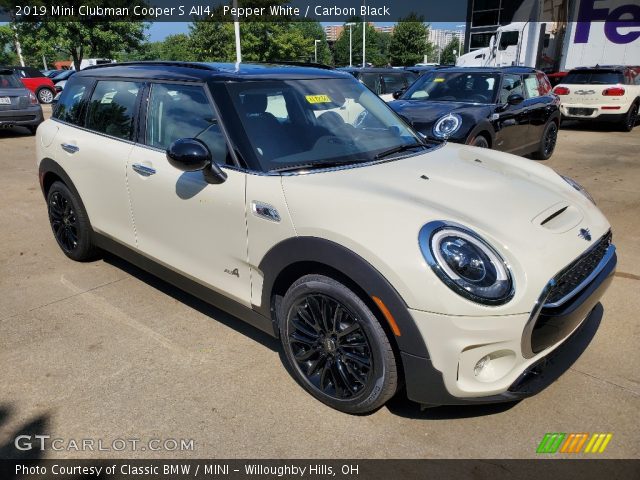 2019 Mini Clubman Cooper S All4 in Pepper White