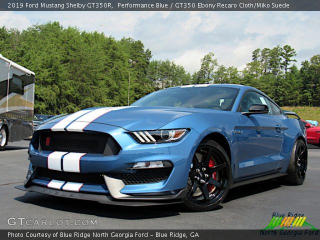 2019 Ford Mustang Shelby GT350R in Performance Blue