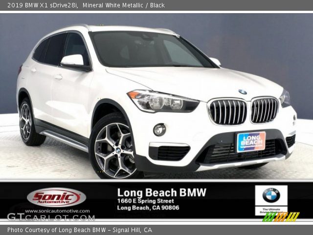 2019 BMW X1 sDrive28i in Mineral White Metallic