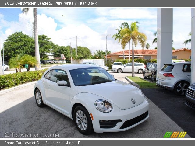 2019 Volkswagen Beetle S in Pure White