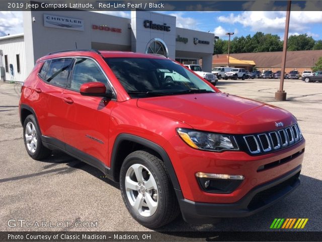 2019 Jeep Compass Latitude in Red-Line Pearl