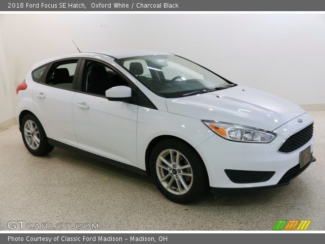 2018 Ford Focus SE Hatch in Oxford White