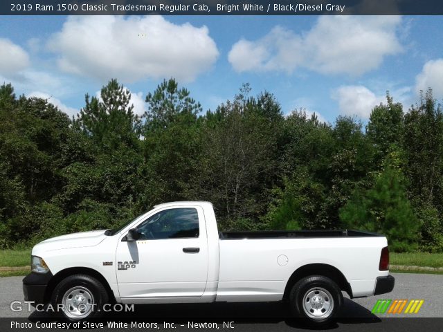 2019 Ram 1500 Classic Tradesman Regular Cab in Bright White