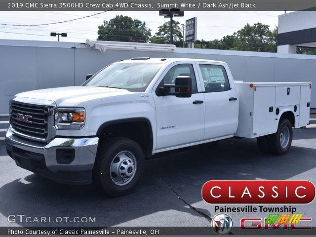 2019 GMC Sierra 3500HD Crew Cab 4WD Chassis in Summit White