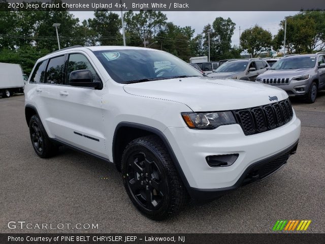 2020 Jeep Grand Cherokee Upland 4x4 in Bright White