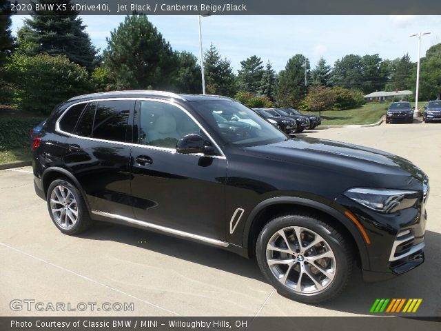 2020 BMW X5 xDrive40i in Jet Black