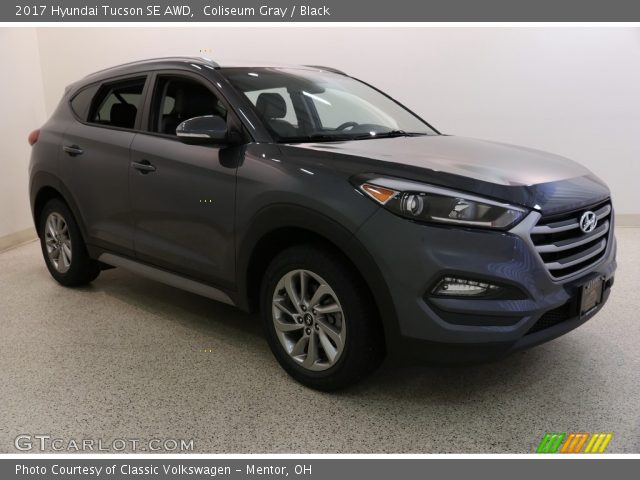 2017 Hyundai Tucson SE AWD in Coliseum Gray