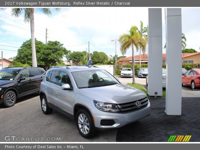 2017 Volkswagen Tiguan Wolfsburg in Reflex Silver Metallic