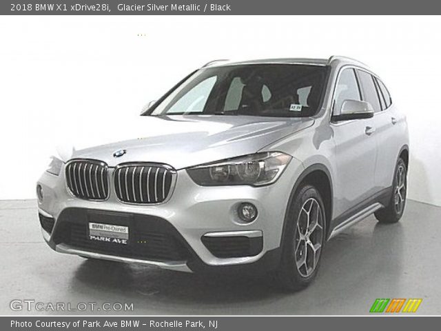 2018 BMW X1 xDrive28i in Glacier Silver Metallic