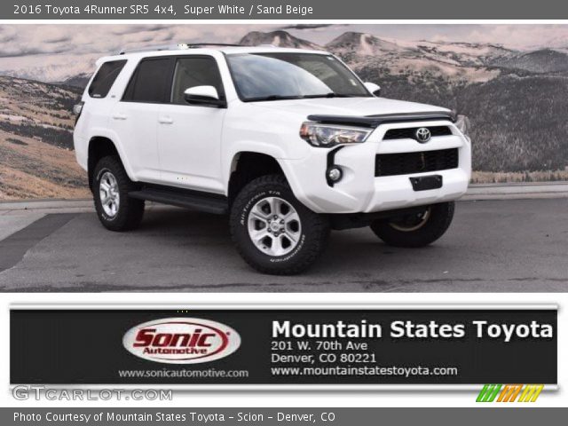 2016 Toyota 4Runner SR5 4x4 in Super White