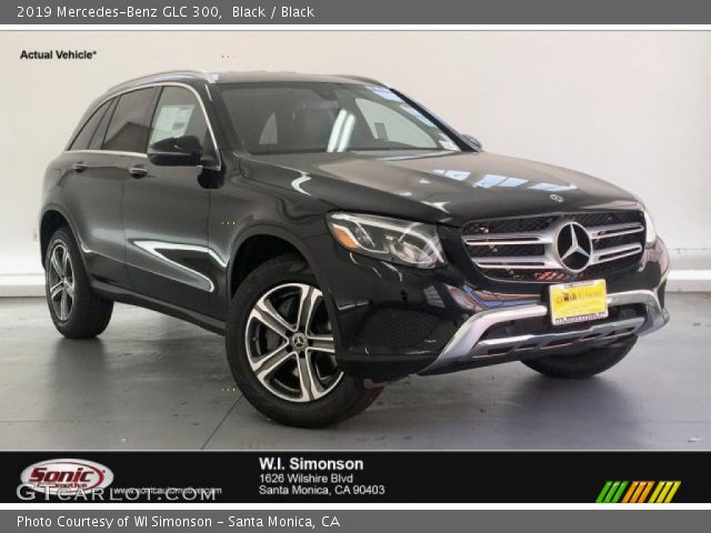 2019 Mercedes-Benz GLC 300 in Black