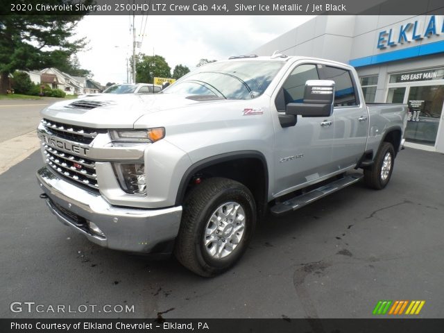 2020 Chevrolet Silverado 2500HD LTZ Crew Cab 4x4 in Silver Ice Metallic