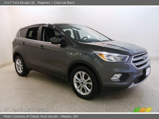 2017 Ford Escape SE in Magnetic